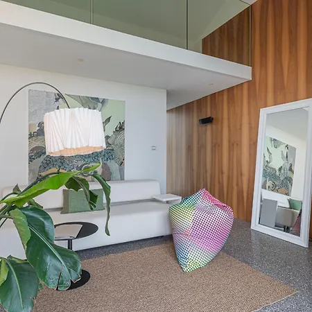 Alma Vista Luxury - Pool, Spa, Art & Wine Вилла Доброво